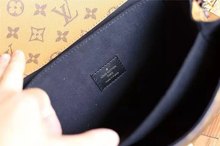 2016 premium monogram canvas pochette metis handbag m41465 8