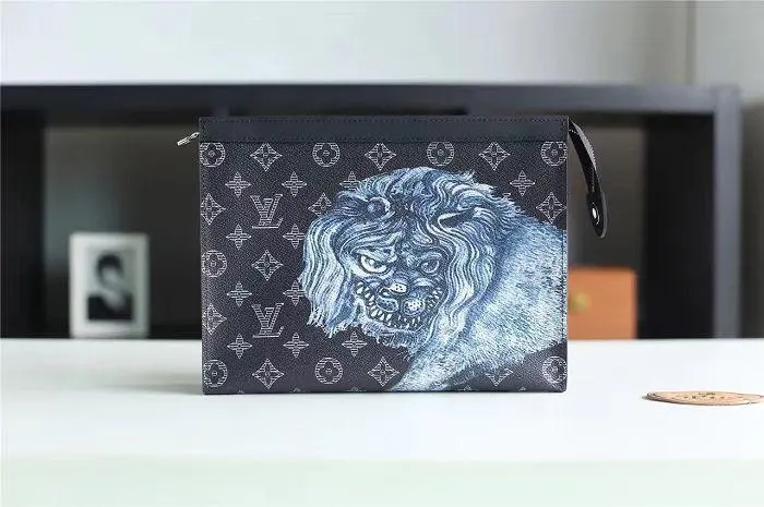 2017 premium monogram savane pochette voyage mm m66639 5 2017 premium monogram savane pochette voyage mm m66639 5