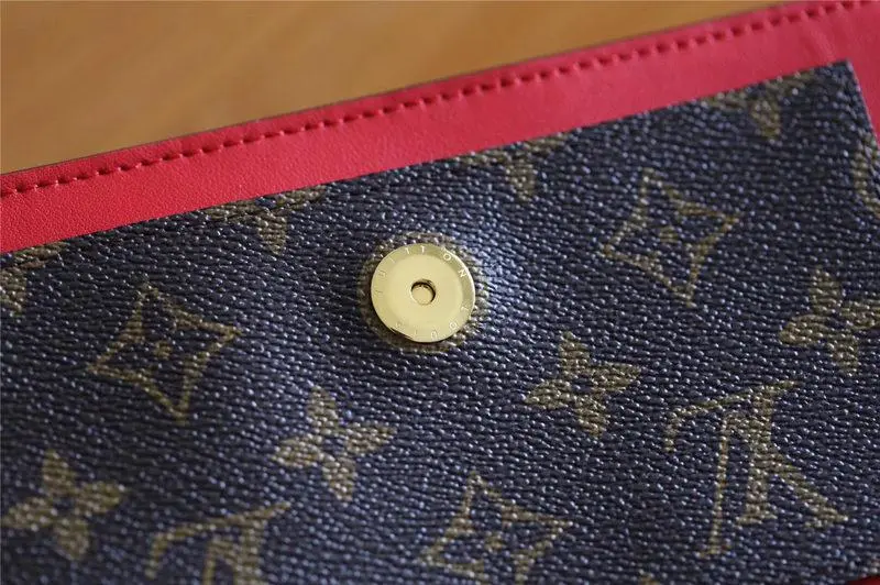 2019 cruise flore chain wallet red m67406 2