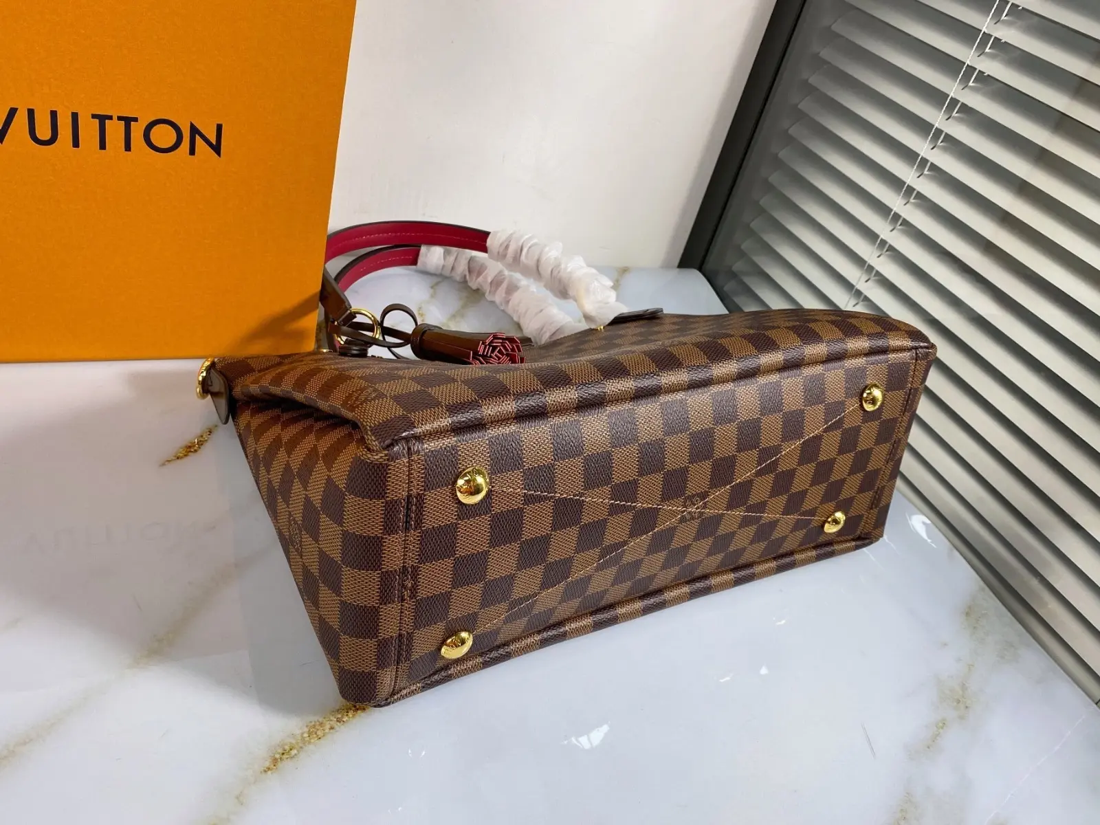 damier ebene lymington zipped tote n40023 7