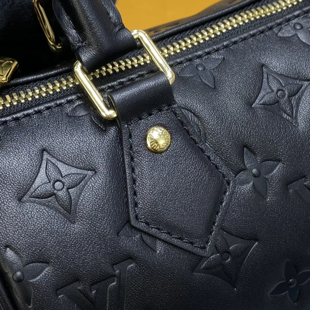 embossed lambskin speedy bandouliere 22 m58631 10