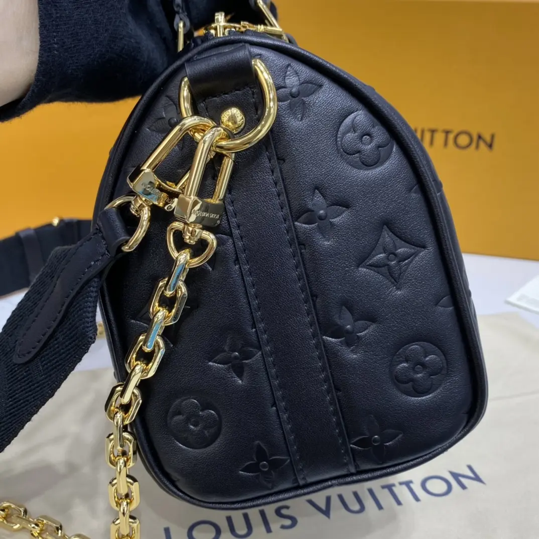 embossed lambskin speedy bandouliere 22 m58631 2