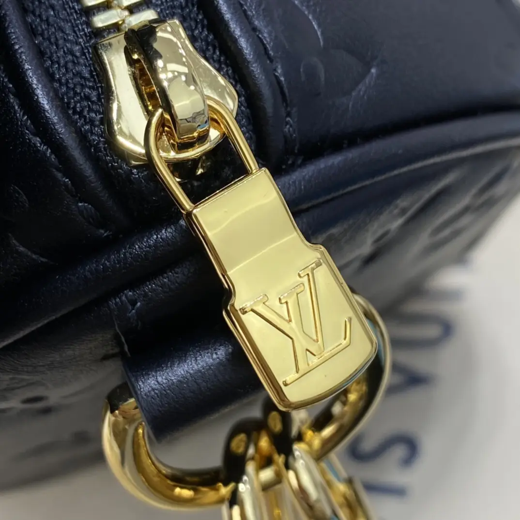 embossed lambskin speedy bandouliere 22 m58631 8