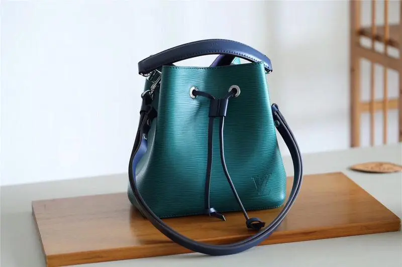 epi leather neonoe bb exclusive prelaunch emerald green indigo m53612 2 epi leather neonoe bb exclusive prelaunch emerald green indigo m53612 2