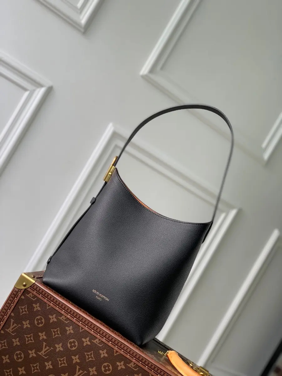 leather low key hobo pm bag black m23532 black 4 leather low key hobo pm bag black m23532 black 4
