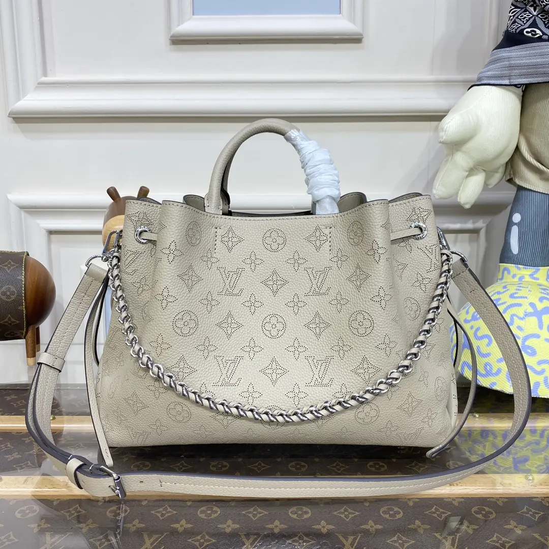 mahina calf bella tote m59203 2