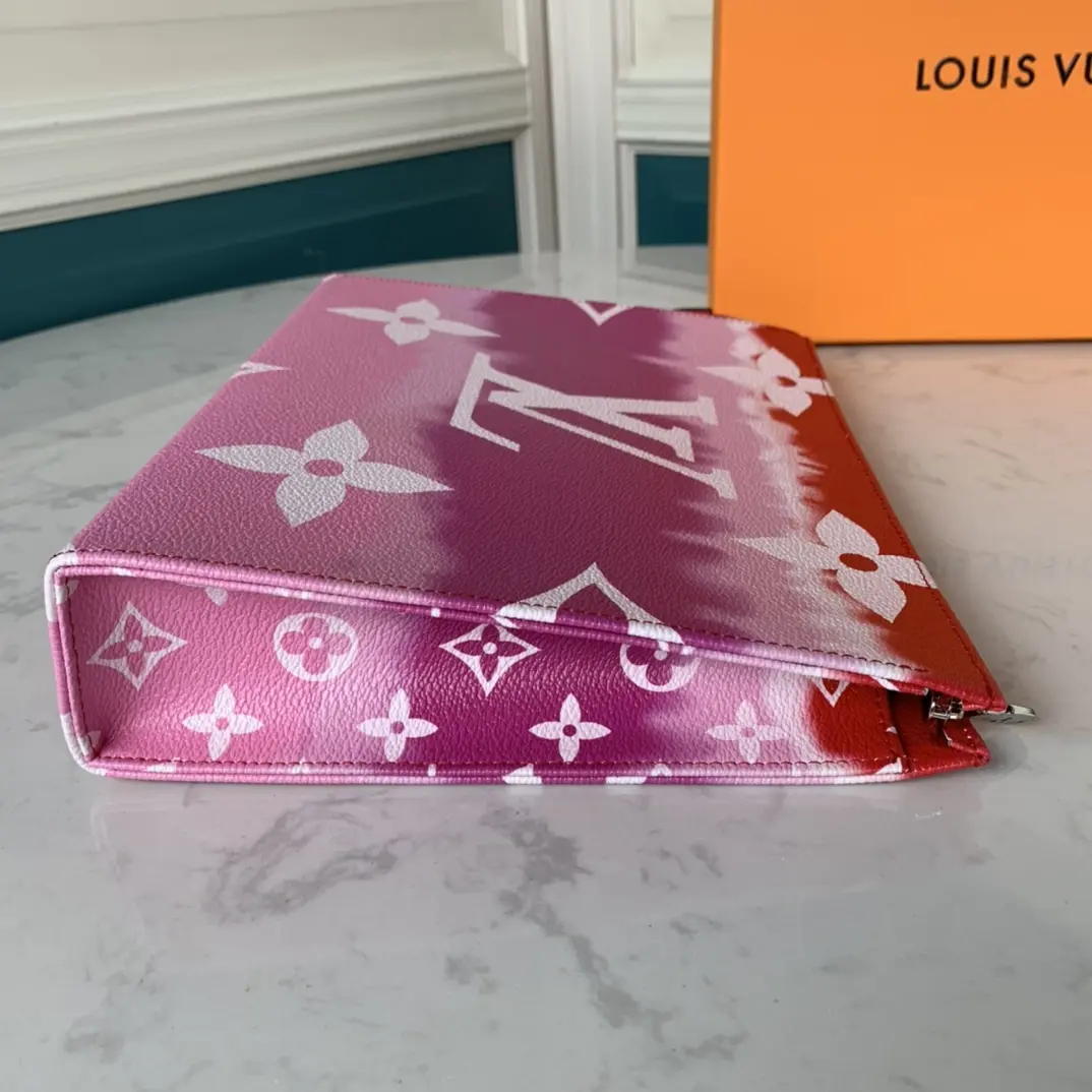 monogram canvas lv escale poche toilette 26 red m69137 red 5