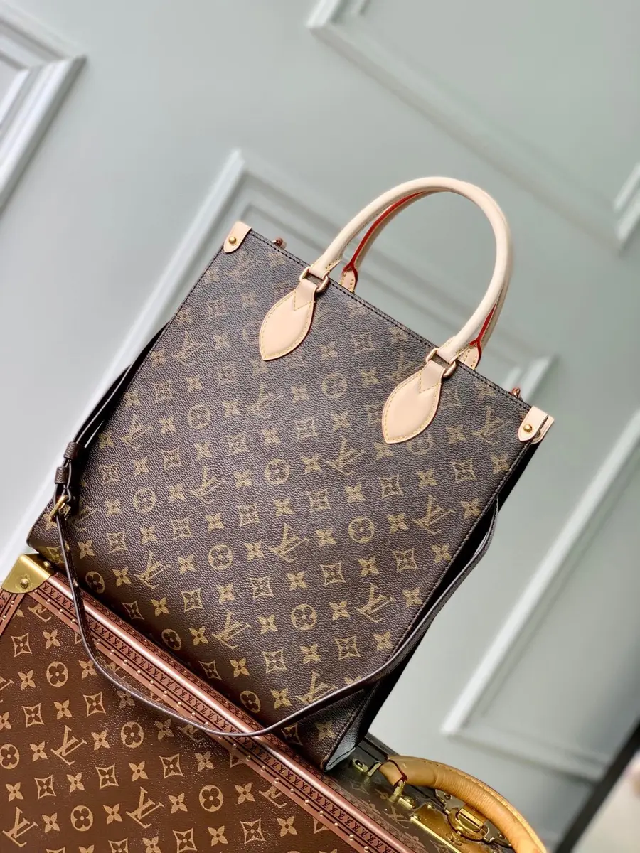 monogram sac plat pm handbag m46263 9
