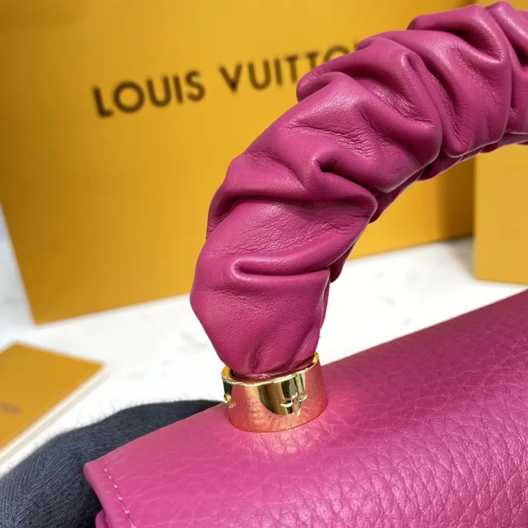 taurillon leather twist pm pink m58691 8