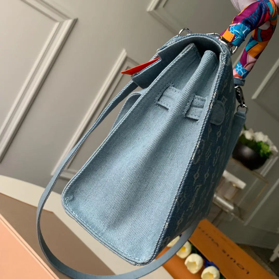 x supreme 2019 humble travel bag kelly m49991 3 x supreme 2019 humble travel bag kelly m49991 3